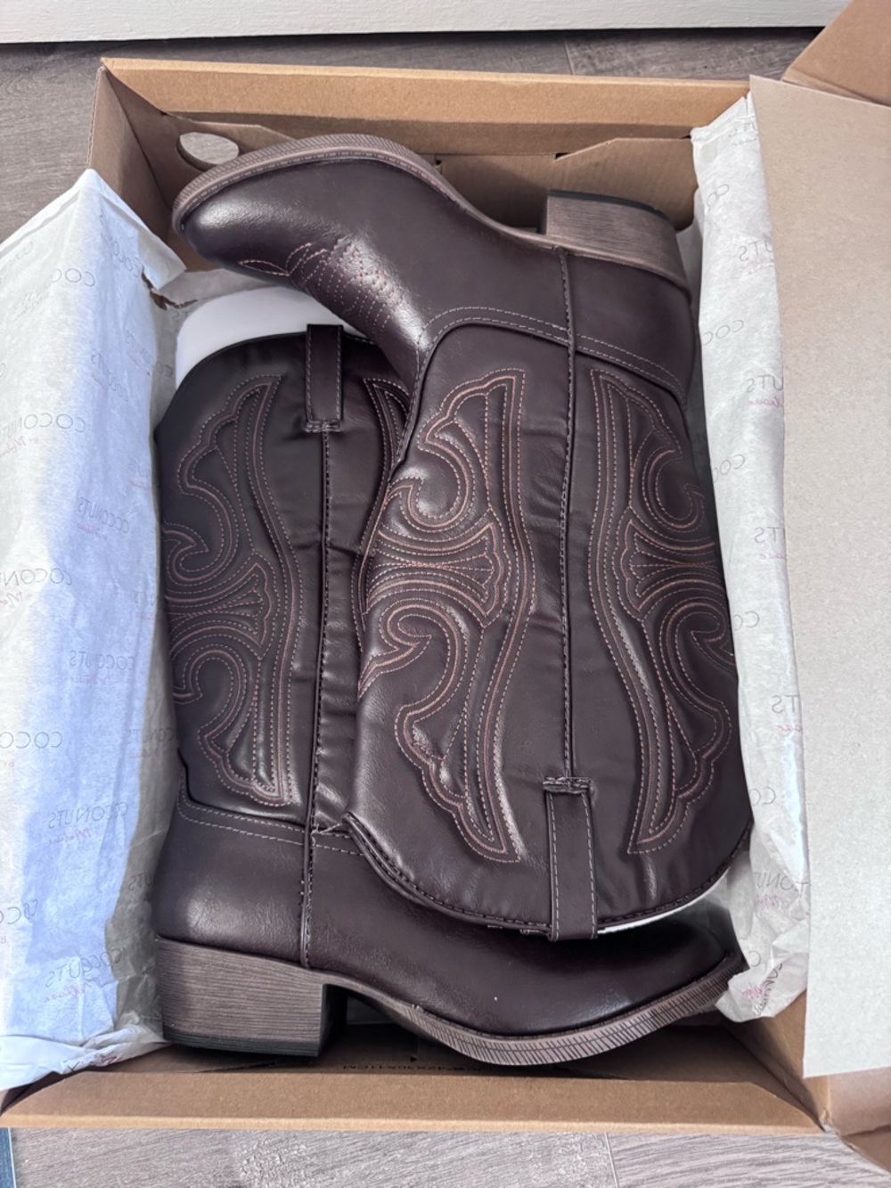 Coconuts by Matisse Brown Western Heeled Boots